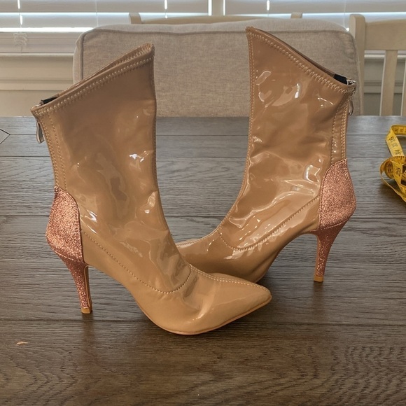 NWT BURJU Tan Patent Leather Pointed Toe Rose Gold Sparkly Heel Booties | 5 - Picture 7 of 12